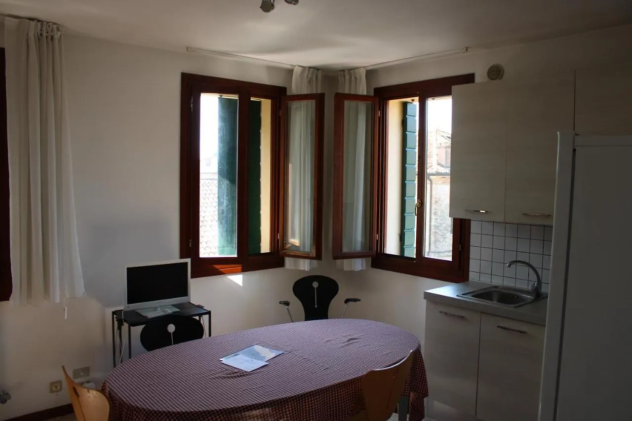 Apartament Casa Per Venezia&Treviso 0*, Treviso Włochy